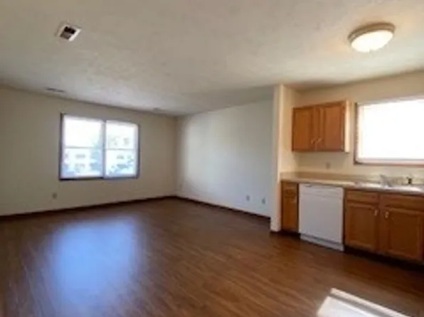 209 Stonewall Court, 209 Stonewall Ct APT 3*, Nappanee, IN 46550