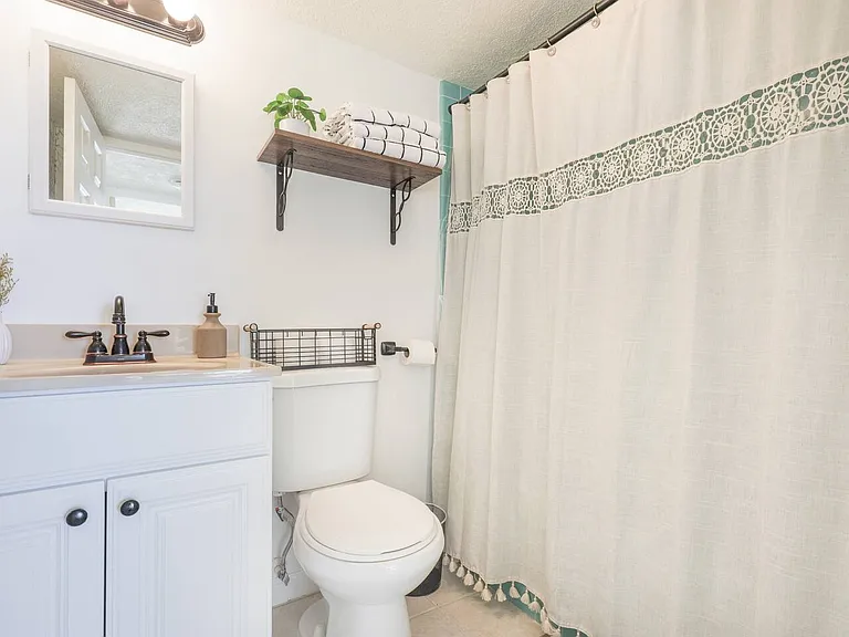 2281 Ala Wai Blvd #902 — Photo 2