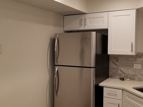 3rd image of 607 Quincy Bridge Ln APT 101