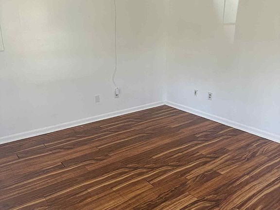 2nd image of 1514 Avenue H
