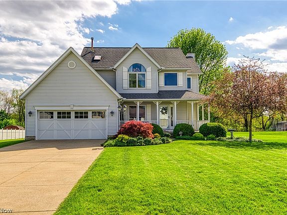 3rd image of 1744 Cedar Chase Dr