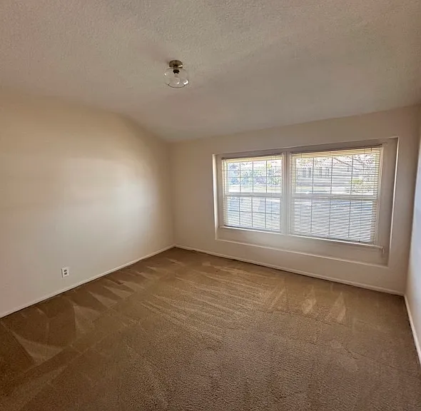 6460 Dos Rios Rd — Photo 10