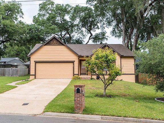4th image of 772 Lupine Ln