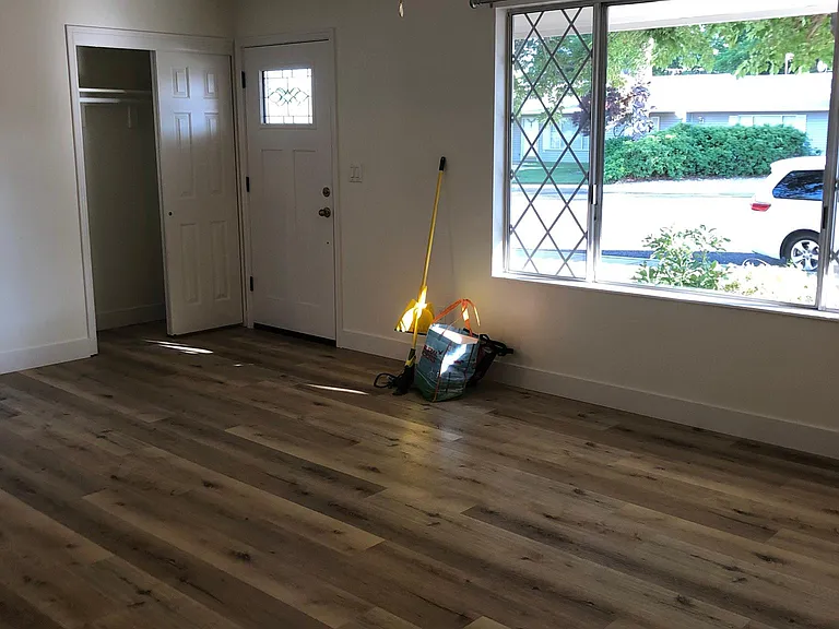 3028 Canyon View Dr — Photo 4