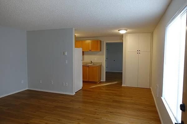 2nd image of 4425 SE 26th Ave #4425