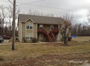 1104 Vermont St, Elwood, KS 66024