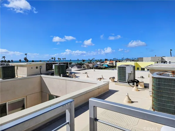 1125 S Cleveland St Unit 102, Oceanside, CA 92054