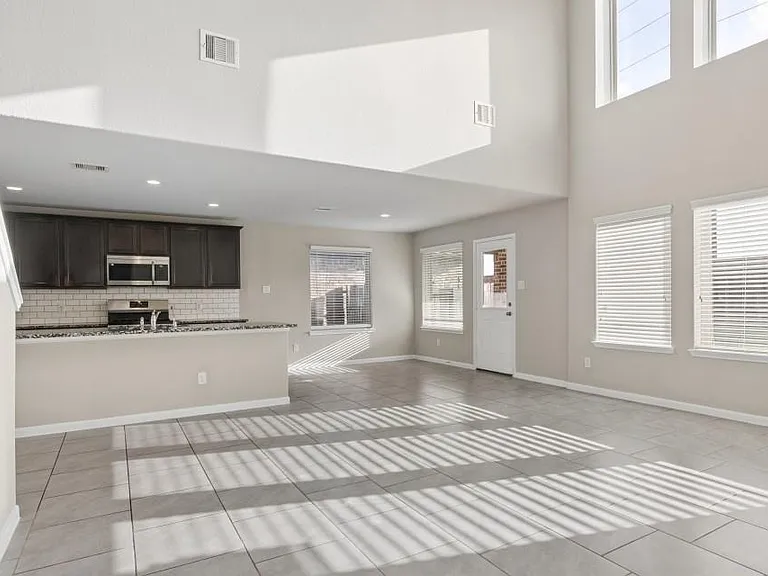 3931 McDonough Way — Photo 1