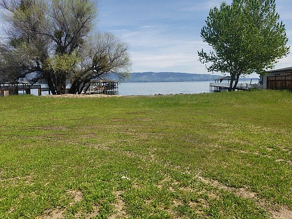 4th image of 2832 Lakeshore Blvd