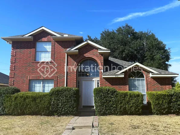 853 Applewood Dr, Cedar Hill, TX 75104