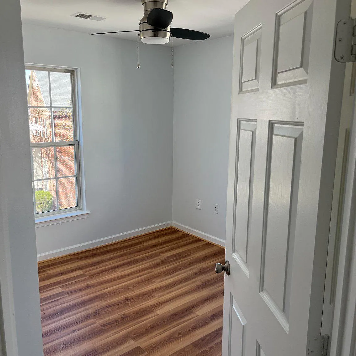 3 bed, 4.0 bath, 1784 sqft, $3,550 — Photo 4