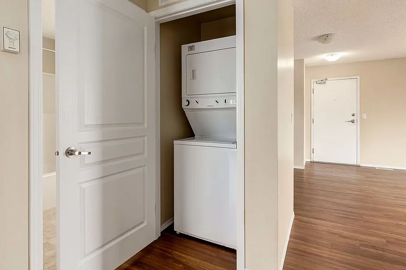 Edmonton Apartment for rent - 2 Bedrooms in Edmonton