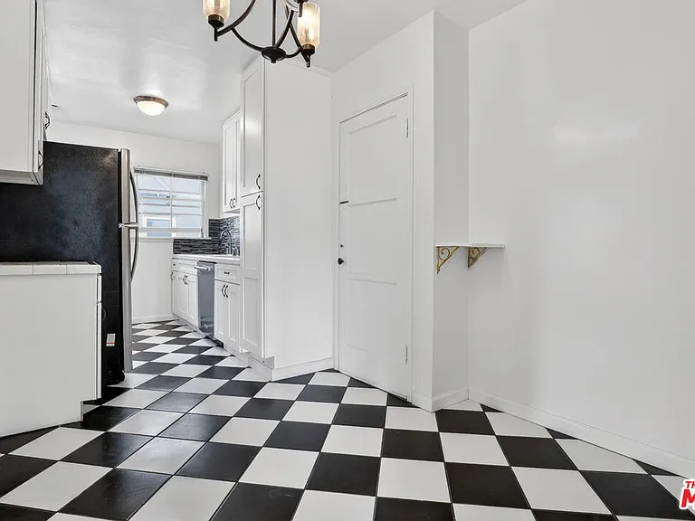 314 N Saint Andrews Pl #3 — Photo 1