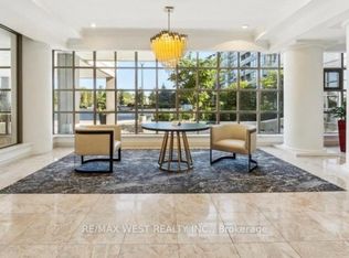7 Townsgate Dr #1408, Vaughan, ON L4J7Z9