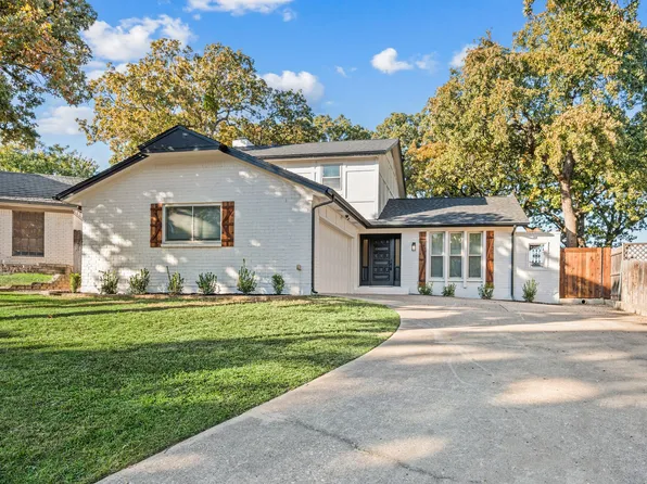 909 Brestol Ct W, Bedford, TX 76021