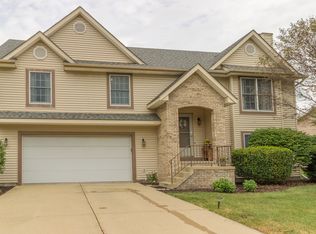 1500 Courtland Ave, Normal, IL 61761