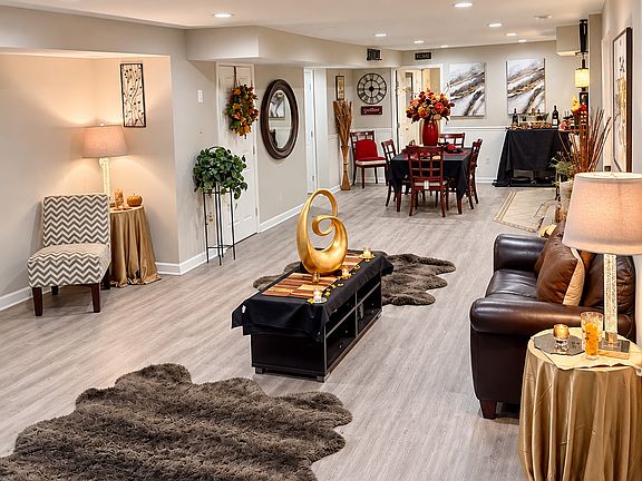 4th image of 22772 Allison Way