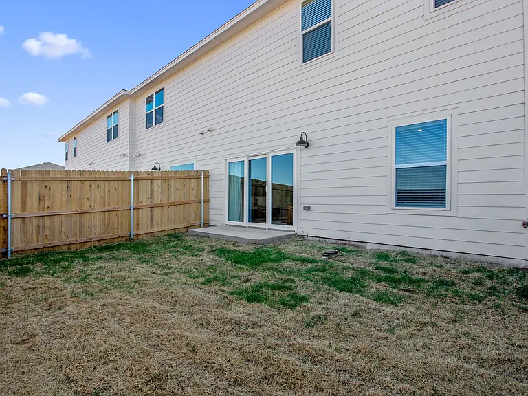 13208 Windy Ridge Rd — Photo 11