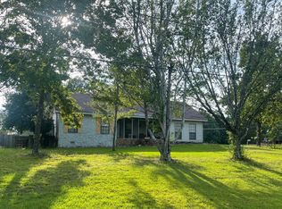 420 Darrell Dr, Tuscumbia, AL 35674