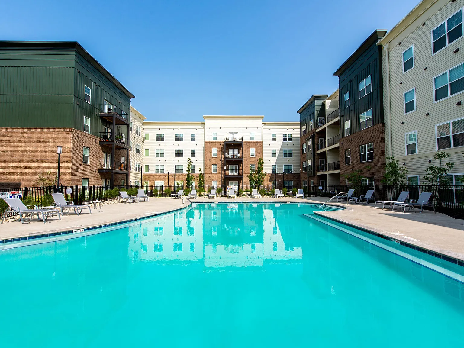 Gateway Lofts — Photo 3