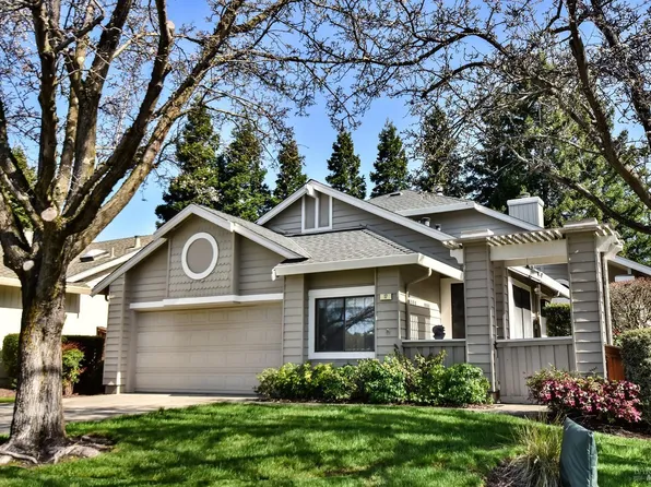 17 Saint Patrick Court, Sonoma, CA 95476