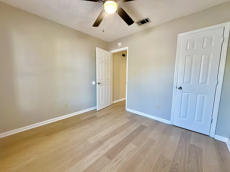 5 Kensington Cir — Photo 9
