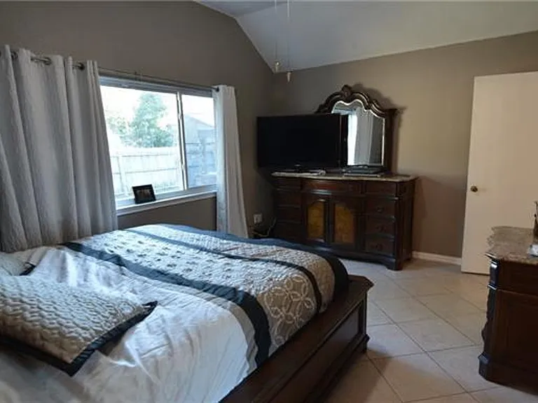 4108 Goodnight Cir — Photo 16