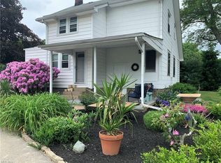 869 Tibbetts Wick Rd, Girard, OH 44420