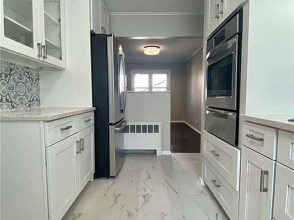 2nd image of 16 Cherry St