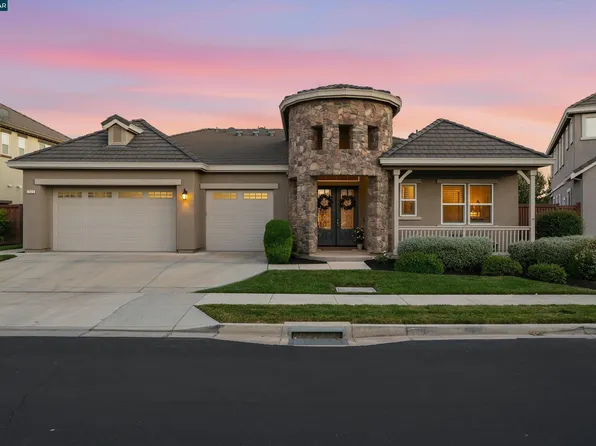 1945 Muirwood Loop, Brentwood, CA 94513