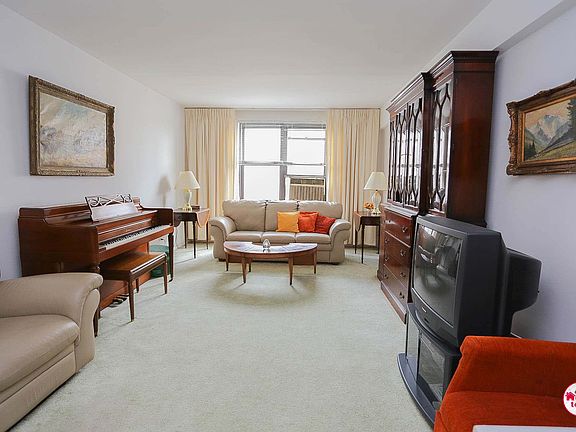 3rd image of 3220 89th St APT E409