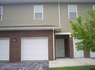 10010 66th Ave, Pleasant Prairie, WI 53158