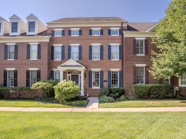 203 Jenks Aly #67, Newtown, PA 18940