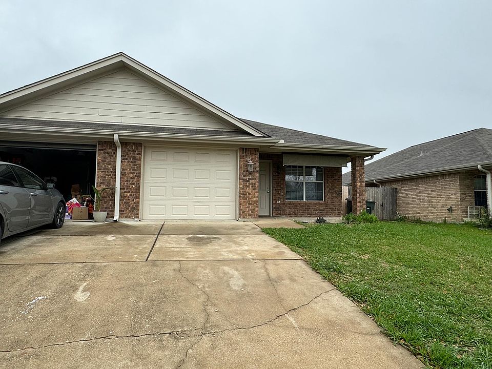 1st image of 515 Olaf Dr #B