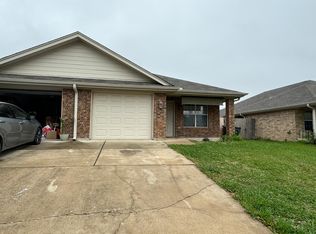 515 Olaf Dr #B, Temple, TX 76504