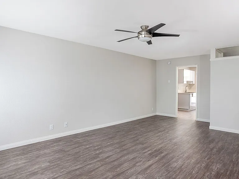 Summerwood Apartment Homes — Photo 28