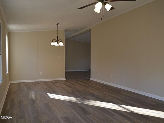 3rd image of 158 Charles Johnson Rd