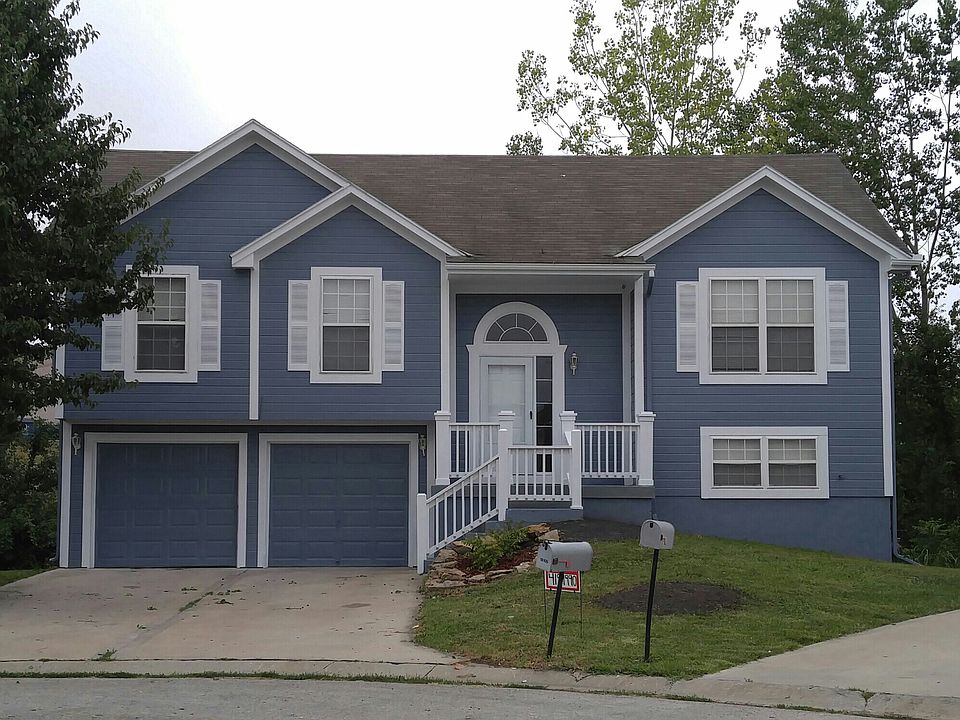 1st image of 18105 E 11th Terrace Ct N