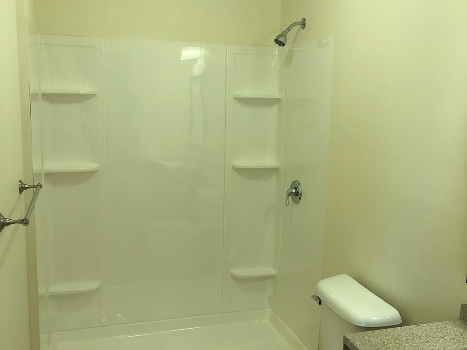 1st image of 171 Schiller St #203