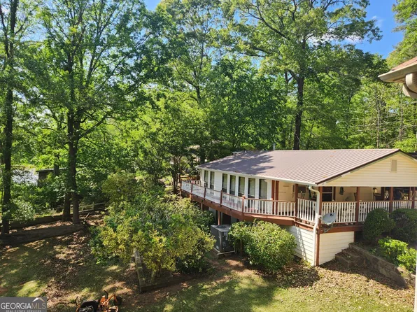 237 Weavers Lake Front Rd, Jackson, GA 30233