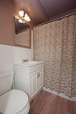 Sold by Manhattan Living | media 22