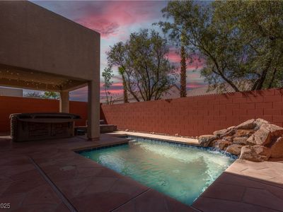 214 Bella Matese Ave, Las Vegas, NV, 89183