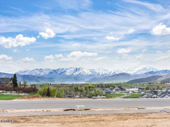 1707 N Cambridge Dr, Midway, UT 84049