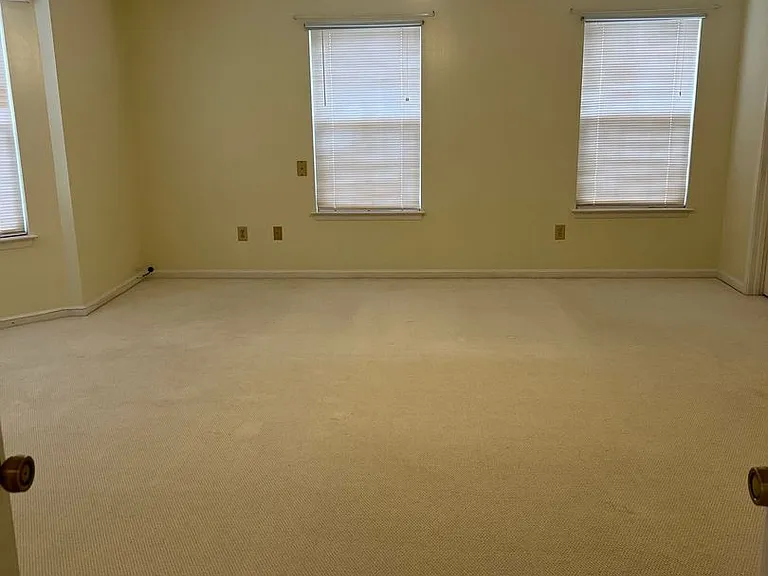 110 Bugle Ct — Photo 27