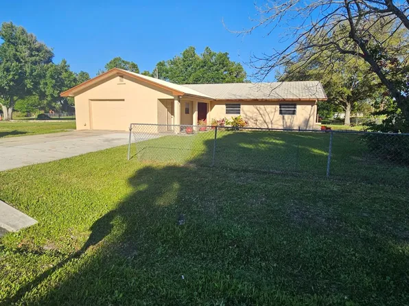 3708 NW 22 Avenue, Okeechobee, FL 34972