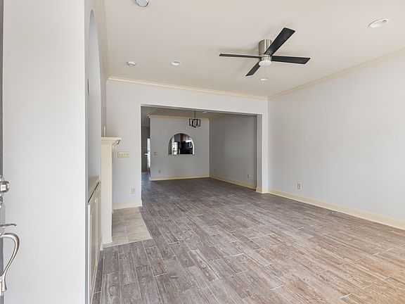 5th image of 4316 Summercrest Blvd APT 407