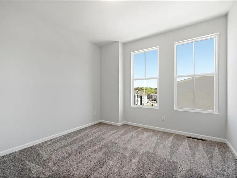 2676 Creek View Ter — Photo 25