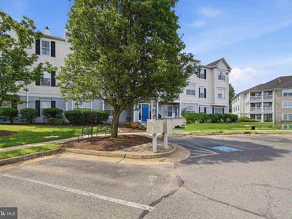 3rd image of 8058 Lisle Dr APT 104