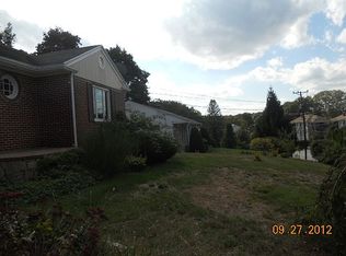 47 Gaskill St, Woonsocket, RI 02895