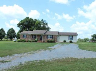 411 Duncan Rd, Falkville, AL 35622